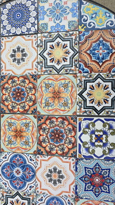 Andalusischer Mosaiktisch